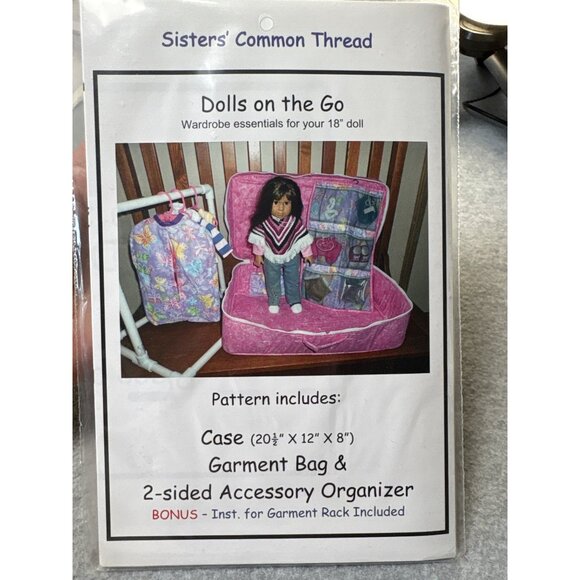 Dolls On The Go Garment Bag 2-Sided Accessory Organizer Sewing Pattern 18" Dolls - Picture 2 of 7